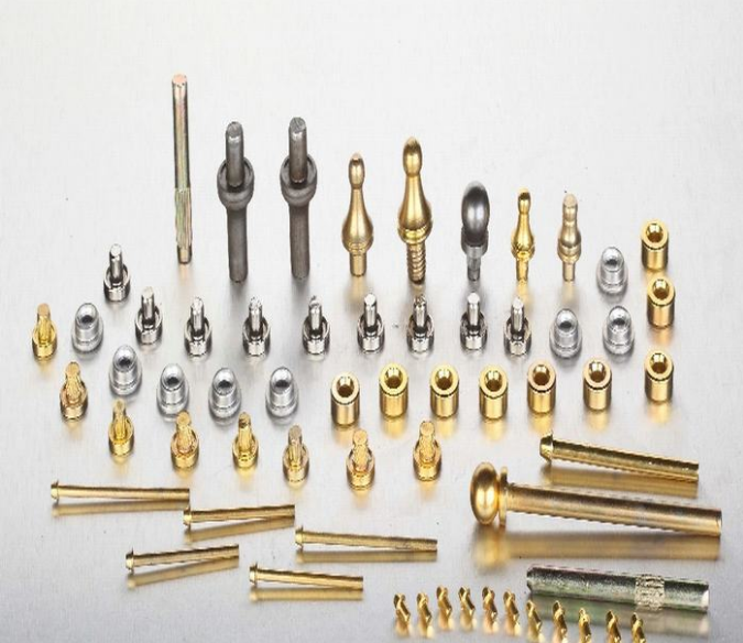 鉚接機(jī)非標(biāo)自動(dòng)化設(shè)備的結(jié)構(gòu)、工作原理及用途